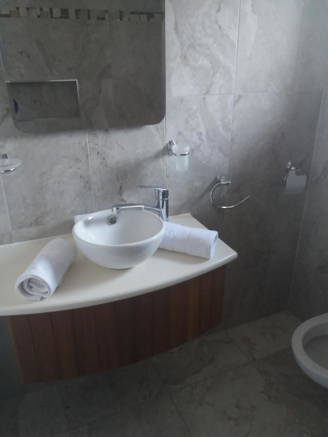 Дома для отпуска Waterstone House in West Cork Скибберин